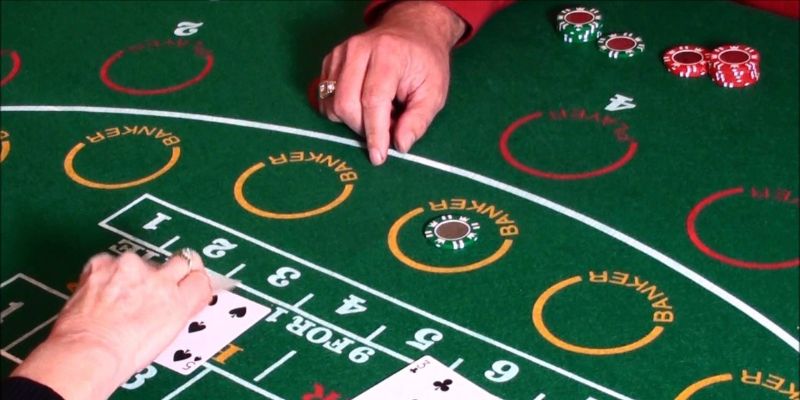 Baccarat là một trò chơi đánh bạc thường xuất hiện ở các sòng bạc lớn trên thế giới với những phong cách riêng